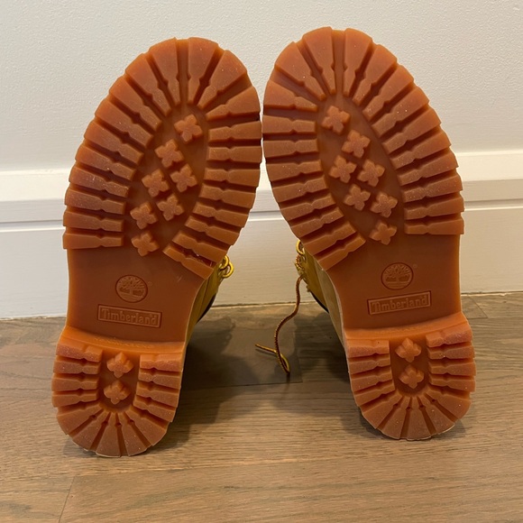 Timberland size 5Y - OBO - Picture 6 of 7